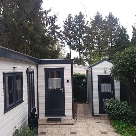 Chalet Op De Veluwe พุทเทิน ภายนอก รูปภาพ