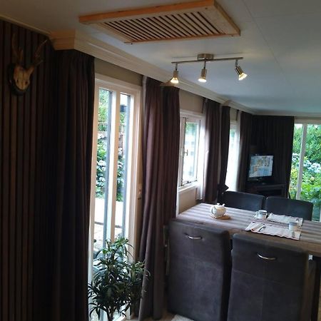 Chalet Op De Veluwe พุทเทิน ภายนอก รูปภาพ